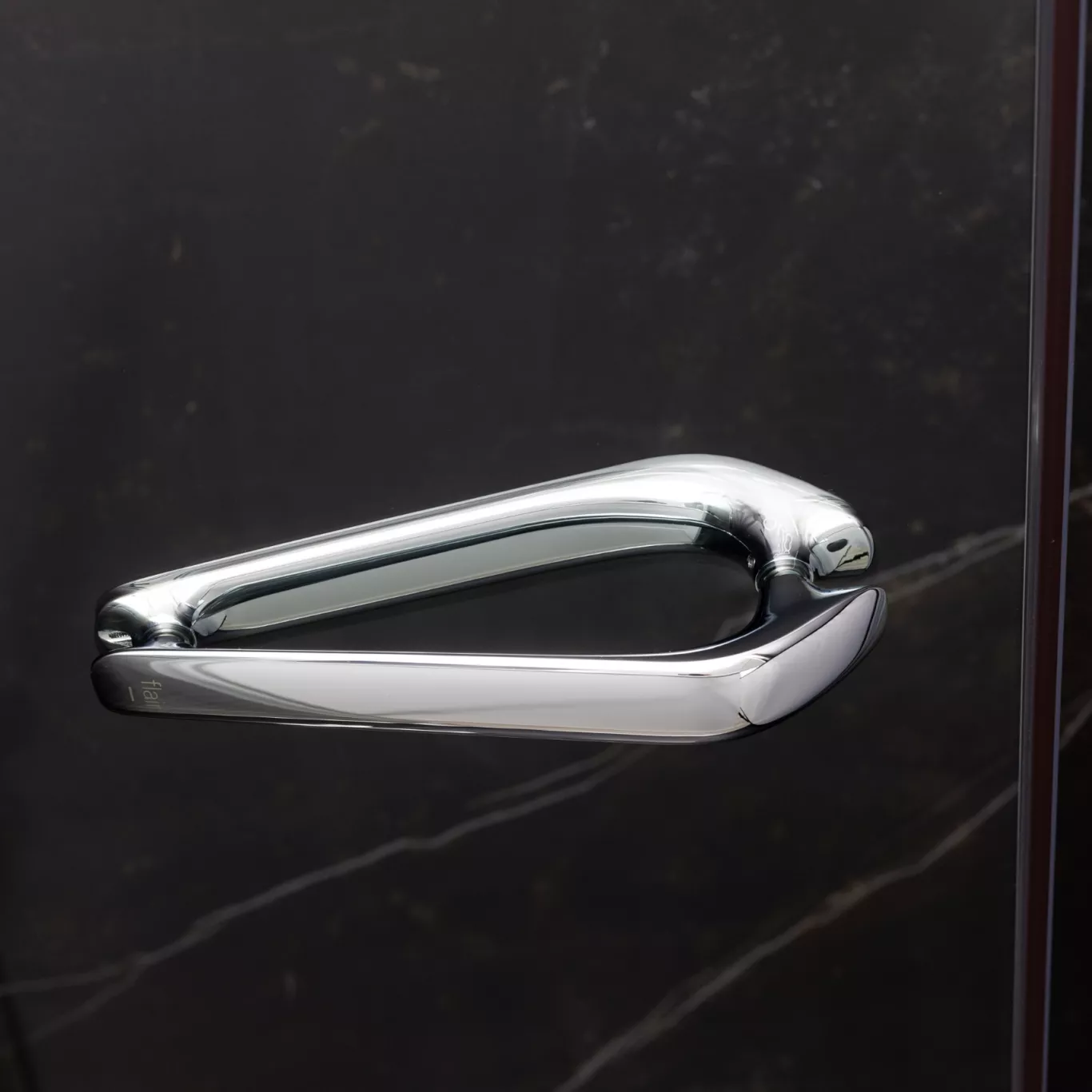 Oro Bifold Handle Silver