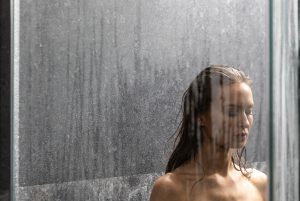 5 top tips for cleaning your shower 